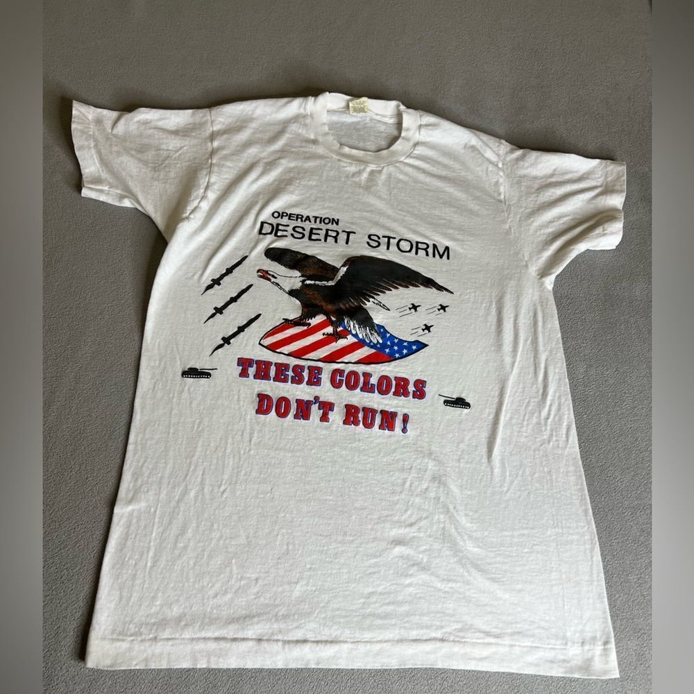 Vintage Tee Operation Desert Strong Screen Stars Tag Size L single stitch